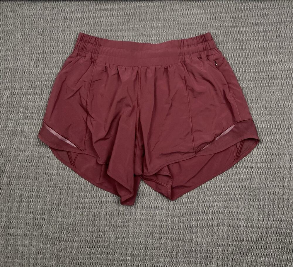 Lululemon Hotty Hot Shorts Womens 6 Muled Wine Lined Athletic Performance